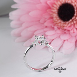 Prsten sa moissanitom M-18