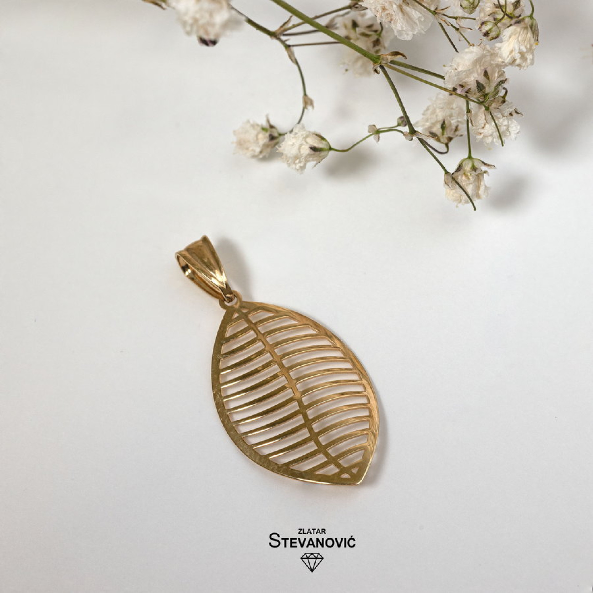 Privezak od zlata P122