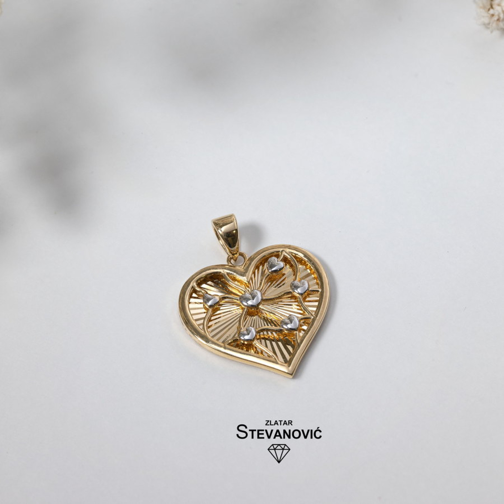 Privezak od zlata P133