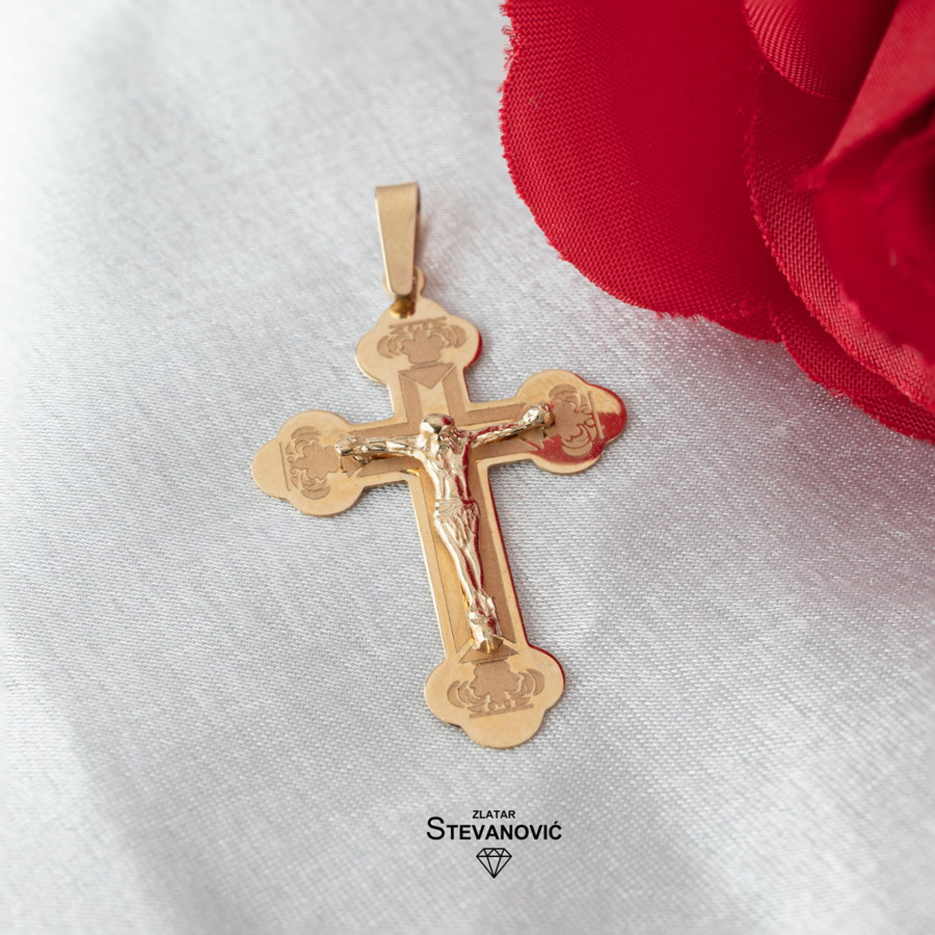 Krstić od žutog zlata P123